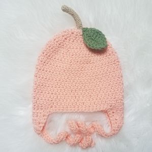 🍊 Handmade Crochet Peach Hat Sz 6-12 months